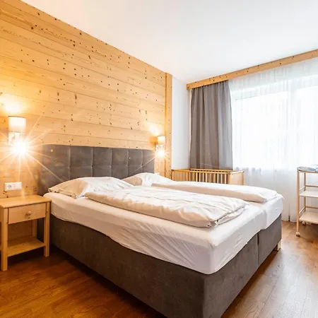 Naturpark Chalets Lambrecht By Alps Resorts Sankt Lambrecht Extérieur photo